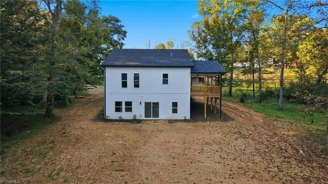 625 Gunters Hill Road, photo 5 of 49