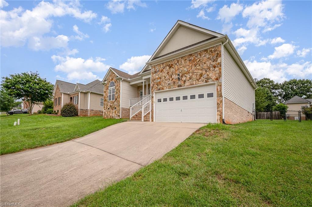 1128 Castle Drive