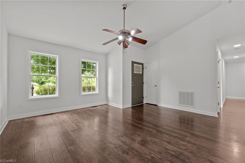800 Linens Street, Graham, North Carolina image 5