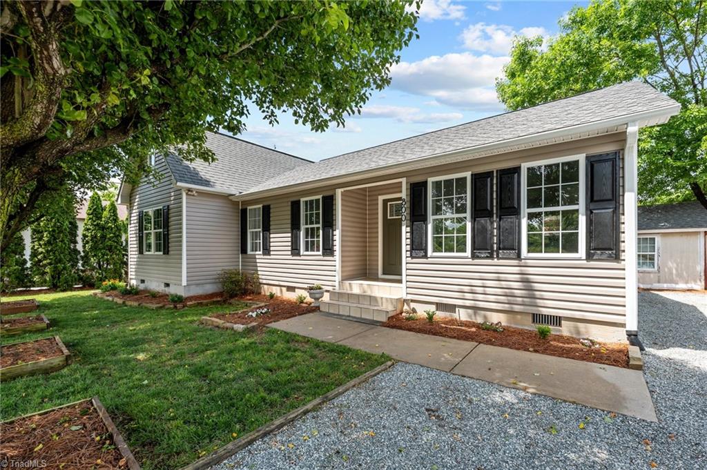 800 Linens Street, Graham, North Carolina image 37