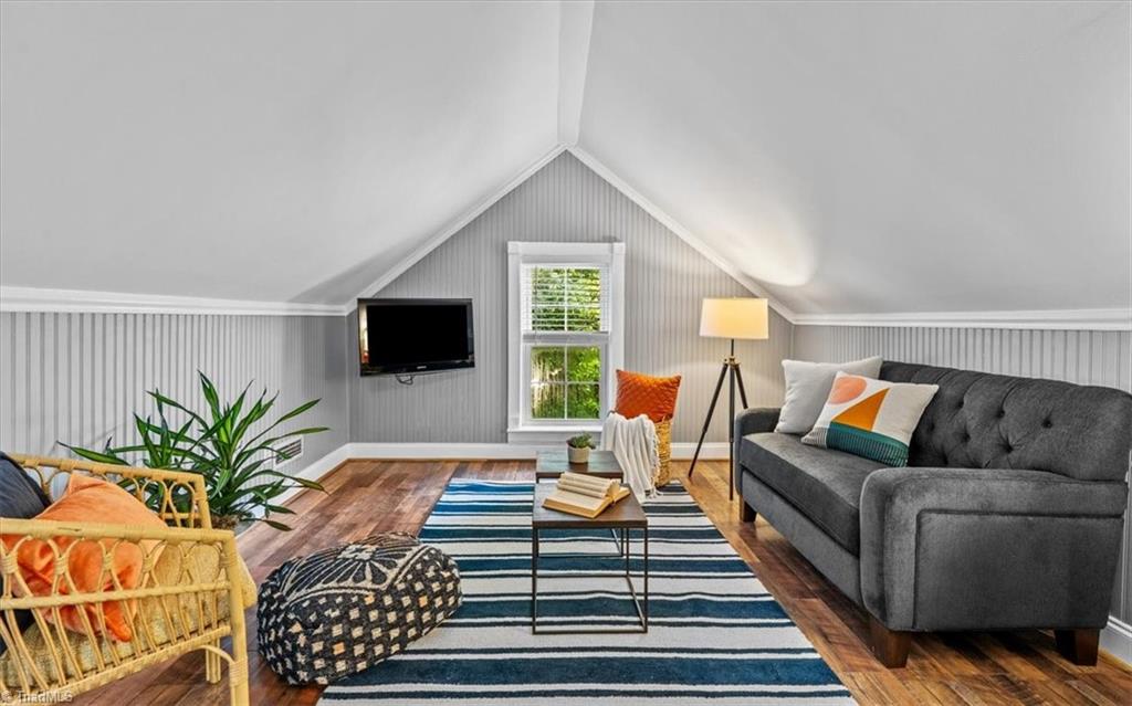 Greensboro, North Carolina 27408, United States, 3 Bedrooms Bedrooms, ,2 BathroomsBathrooms,Residential,Pending,167824