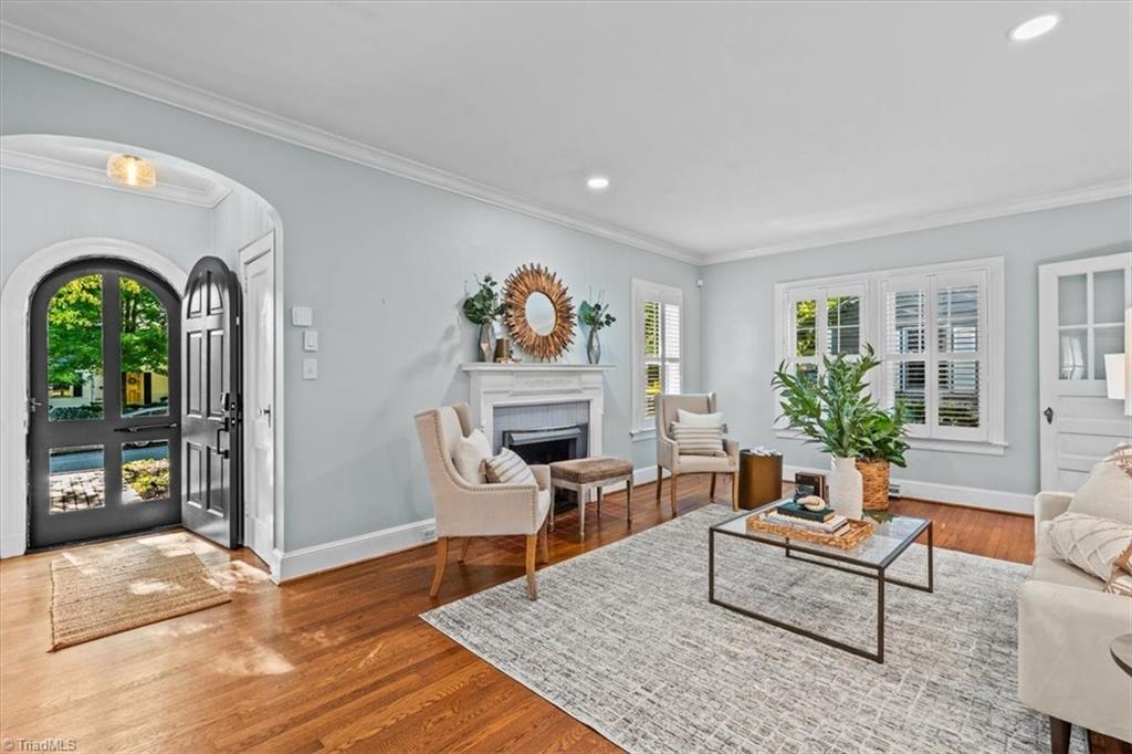 Greensboro, North Carolina 27408, United States, 3 Bedrooms Bedrooms, ,2 BathroomsBathrooms,Residential,Pending,167824