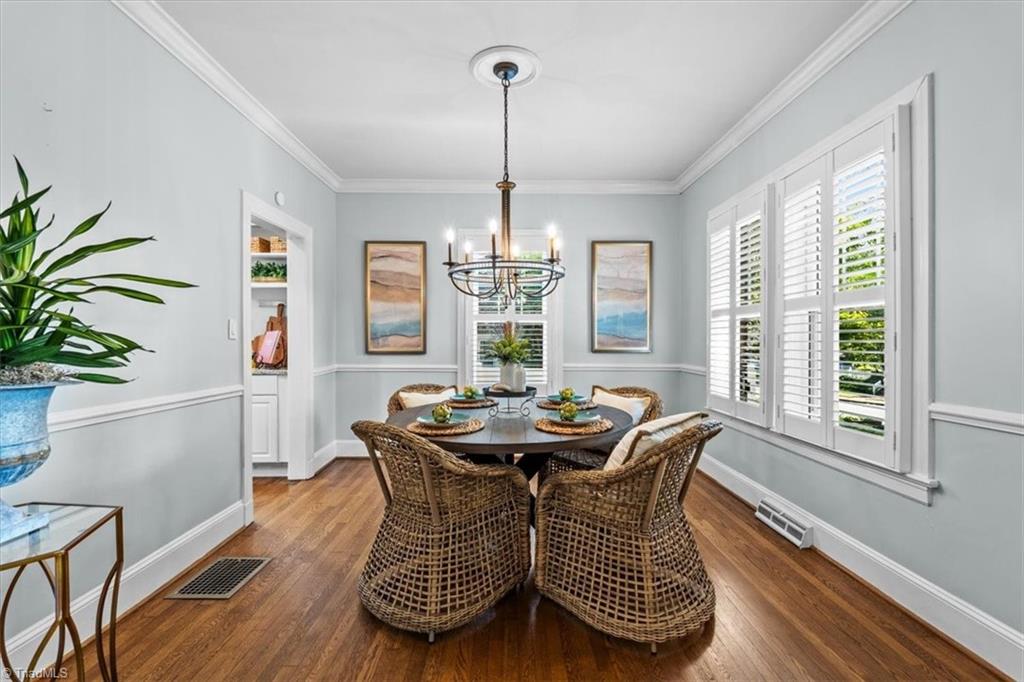 Greensboro, North Carolina 27408, United States, 3 Bedrooms Bedrooms, ,2 BathroomsBathrooms,Residential,Pending,167824