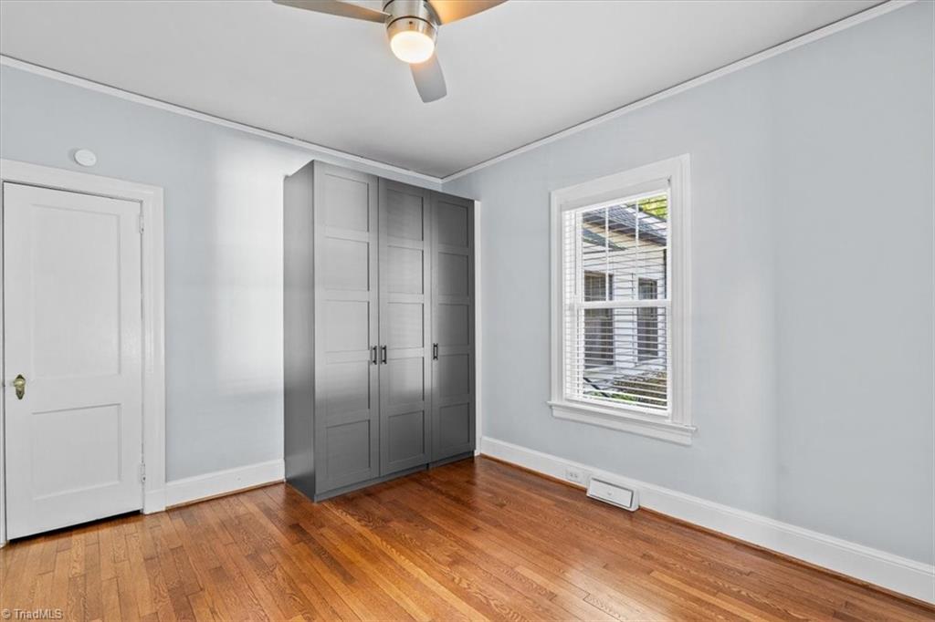 Greensboro, North Carolina 27408, United States, 3 Bedrooms Bedrooms, ,2 BathroomsBathrooms,Residential,Pending,167824