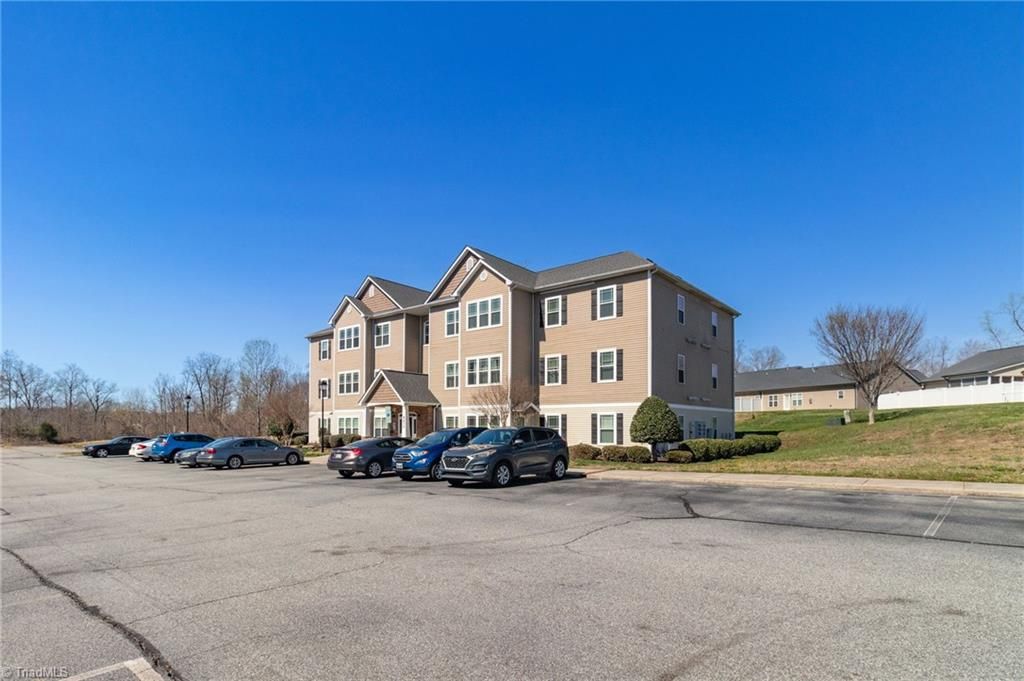Photo of 5430 Forester Drive #3D, High Point, NC 27265 (MLS # 1212346)
