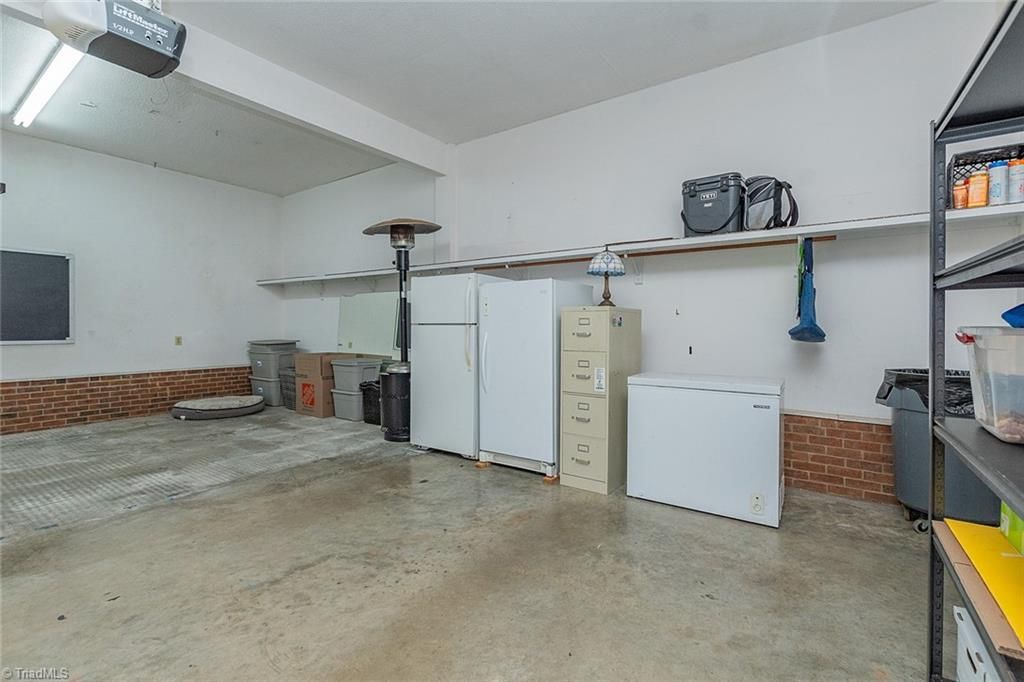 listing image 45