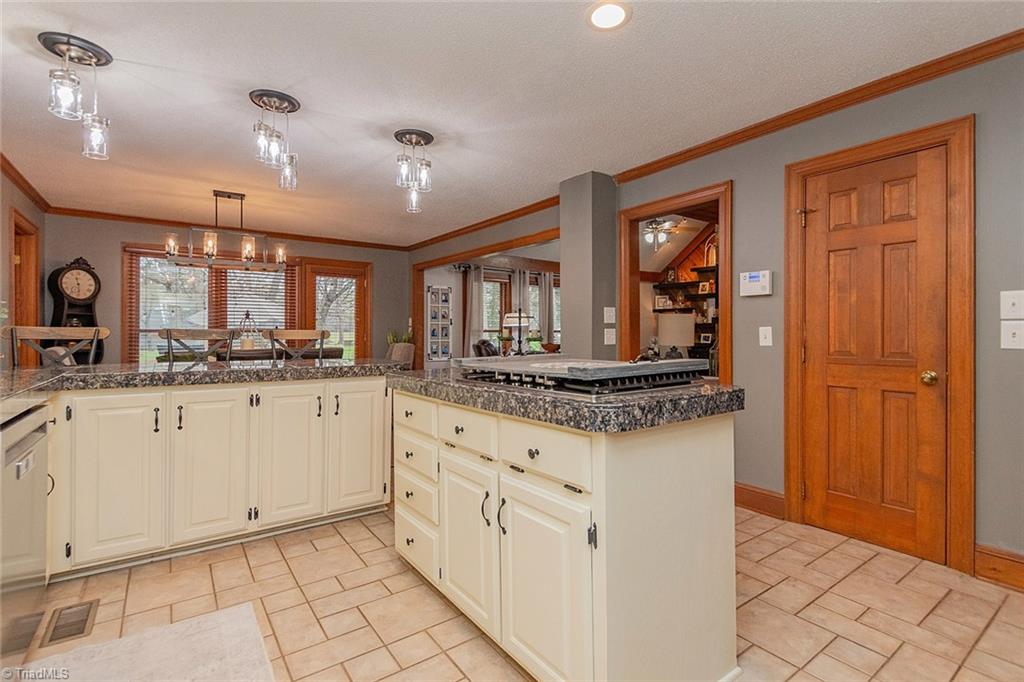5110 Foxview Drive, Pleasant Garden, North Carolina image 21