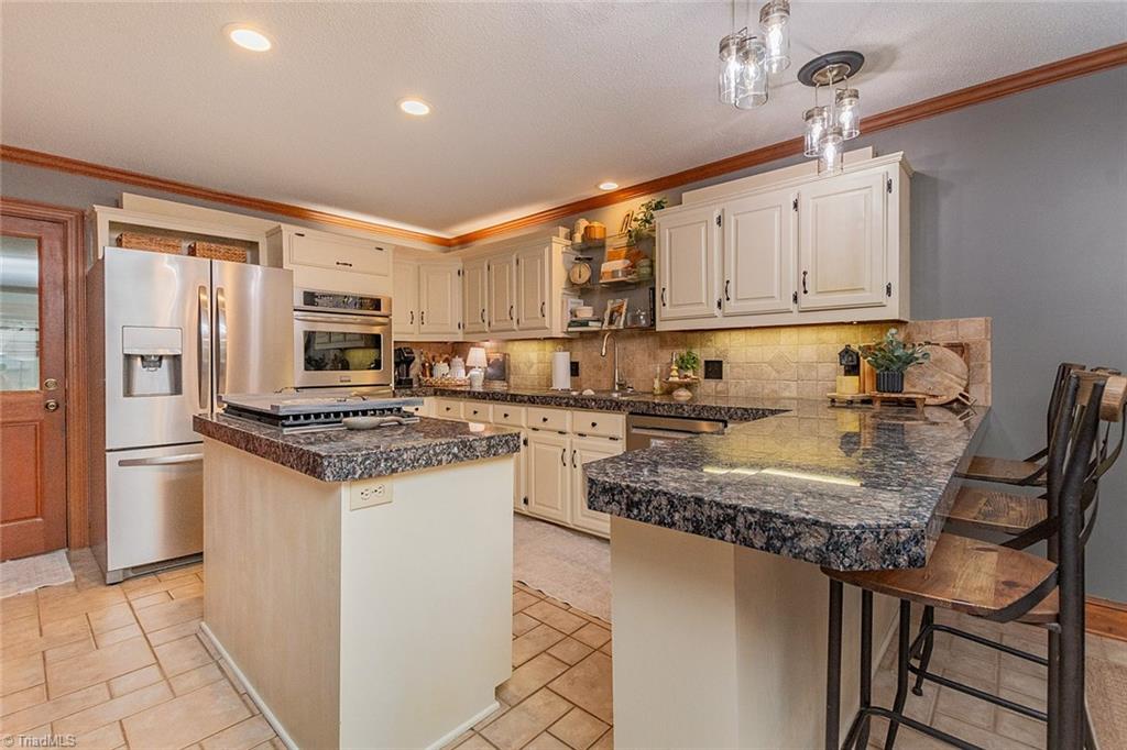 5110 Foxview Drive, Pleasant Garden, North Carolina image 16