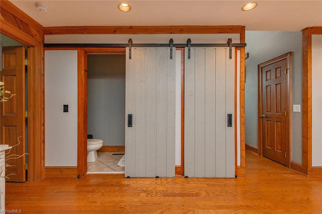 5110 Foxview Drive, Pleasant Garden, North Carolina image 9