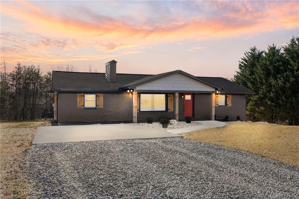 Photo of 1195 Rogers Road, Mount Airy, NC 27030 (MLS # 1202748)