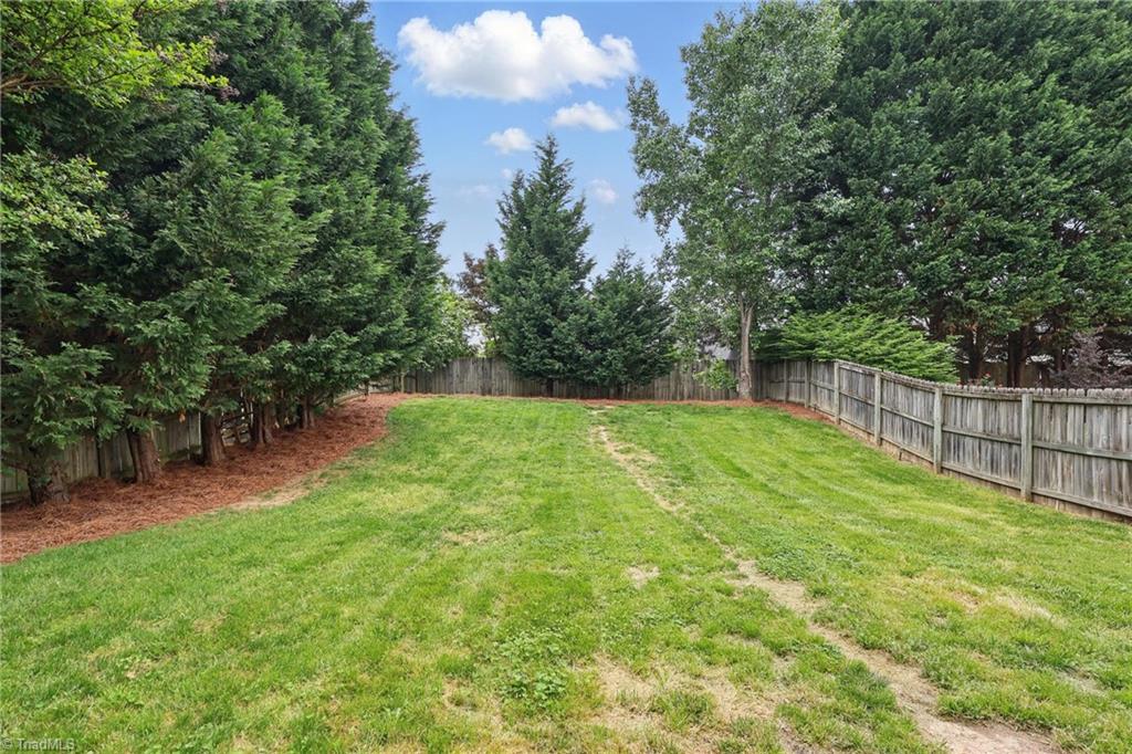 4708 Chestfield Drive, Greensboro, North Carolina image 23