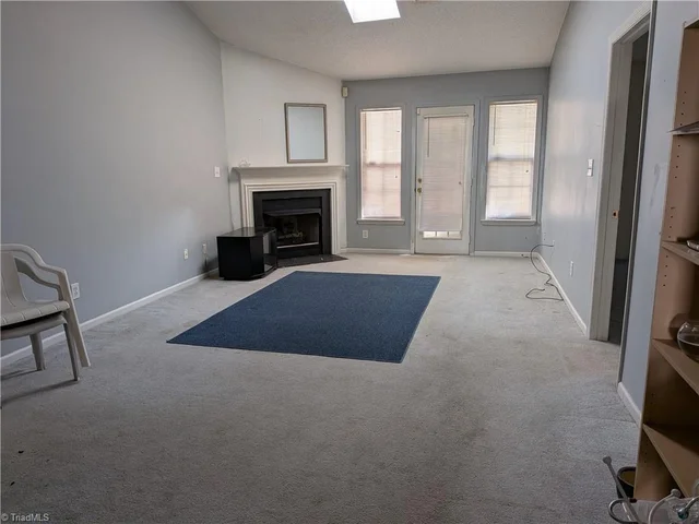 102 Wesley Harris Circle, photo 2 of 18