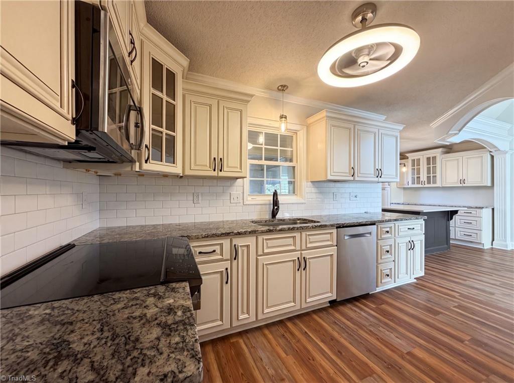 Photo of 105 Jefferson Forest Court, Winston-Salem, NC 27106 (MLS # 1225162)