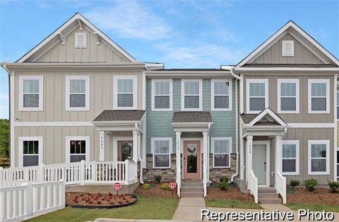 Townhouse in Winston Salem NC 1872 Ardmore Commons Drive.jpg