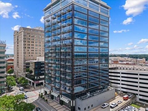 Condo For Sale - 201 N Elm Street #1207<br/> Greensboro, NC 27401