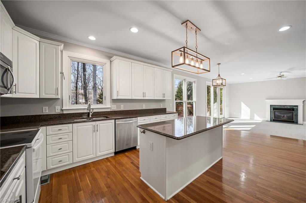 3107 Lodge Drive, Jamestown, North Carolina image 32