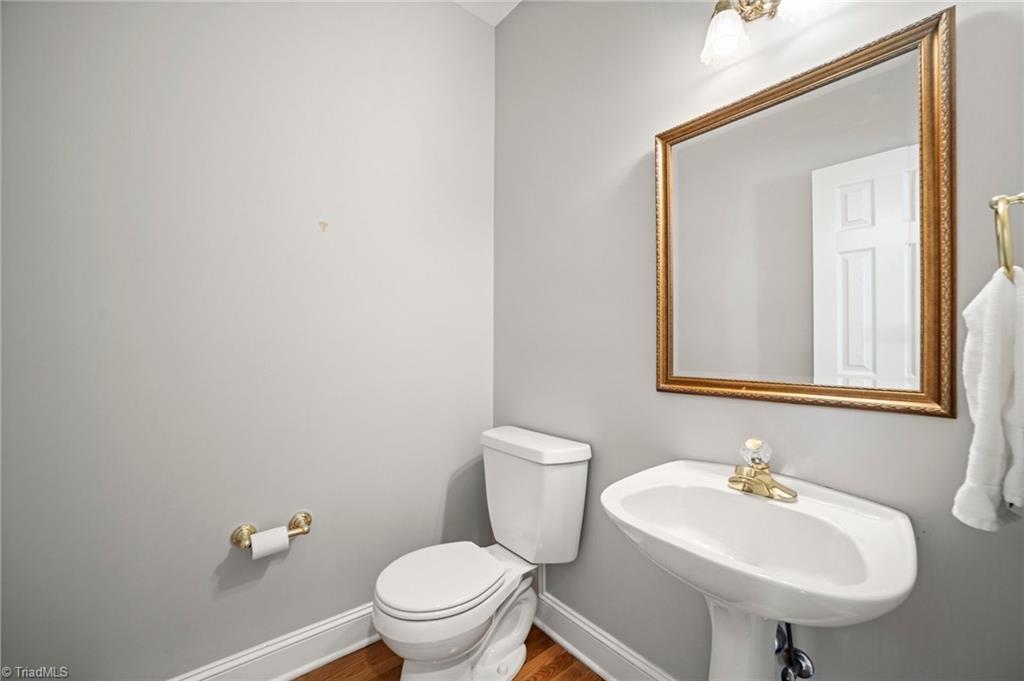 3107 Lodge Drive, Jamestown, North Carolina image 19