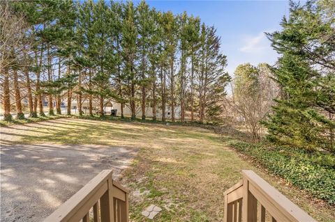 A home in Mount Airy