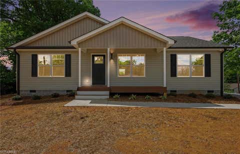 Homes For Sale - 407 Park Street<br/> Randolph County, Randleman, NC 27317