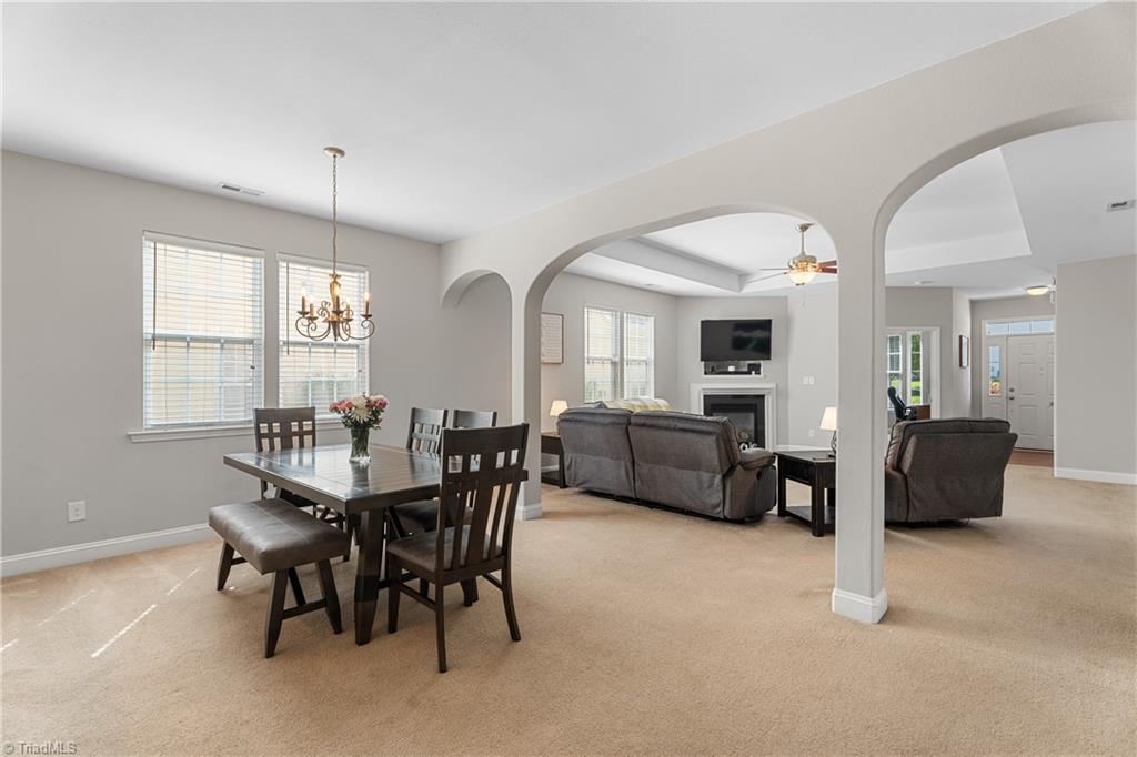 Winston-Salem, North Carolina 27106, United States, 3 Bedrooms Bedrooms, ,2 BathroomsBathrooms,Residential,Pending,126714