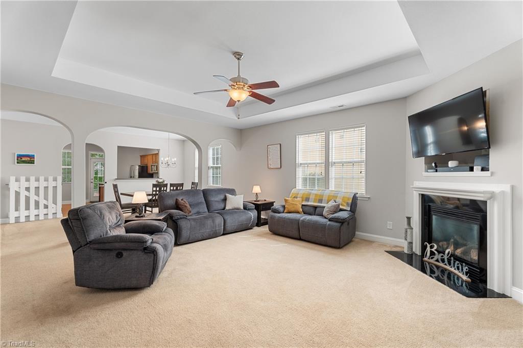 Winston-Salem, North Carolina 27106, United States, 3 Bedrooms Bedrooms, ,2 BathroomsBathrooms,Residential,Pending,126714