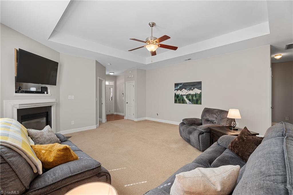 Winston-Salem, North Carolina 27106, United States, 3 Bedrooms Bedrooms, ,2 BathroomsBathrooms,Residential,Pending,126714