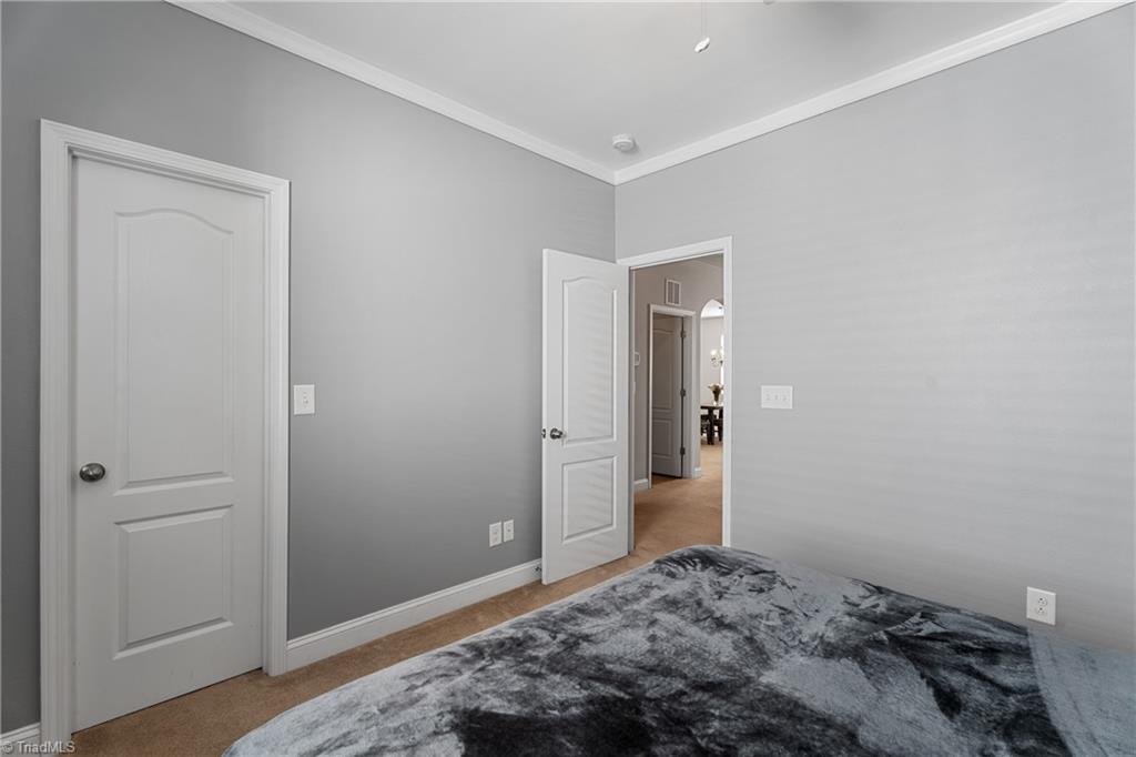 Winston-Salem, North Carolina 27106, United States, 3 Bedrooms Bedrooms, ,2 BathroomsBathrooms,Residential,Pending,126714