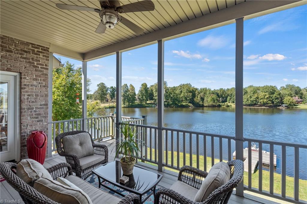 Photo of 165 Reserve Drive, Mocksville, NC 27028 (MLS # 1237381)
