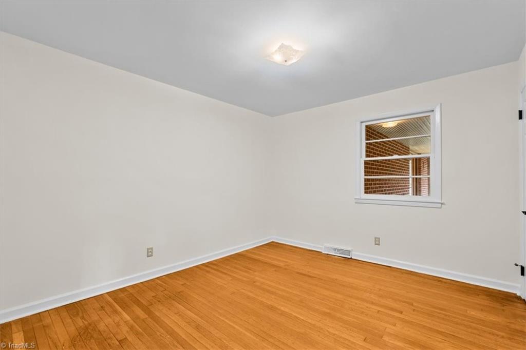 Greensboro, North Carolina 27408, United States, 3 Bedrooms Bedrooms, ,2 BathroomsBathrooms,Residential,Active,248098