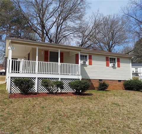 Homes For Rent - 1105 Meadowbrook Boulevard<br/> High Point, NC 27260