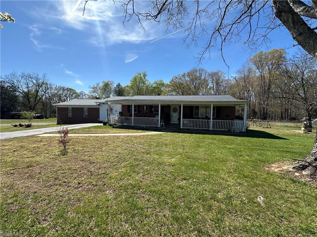 Photo of 281 Spencer Meadow Road, Asheboro, NC 27205 (MLS # 1214096)