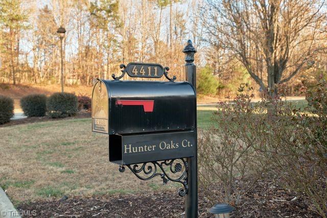 4411 Hunter Oaks Court