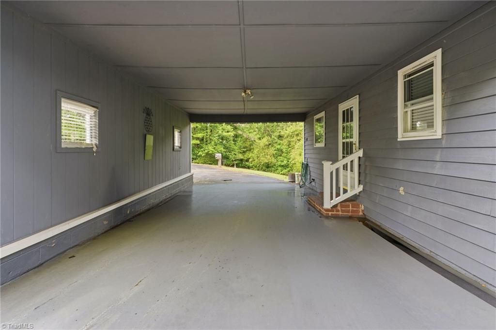 Photo of 4701 New Walkertown Road, Walkertown, NC 27051 (MLS # 1222472)