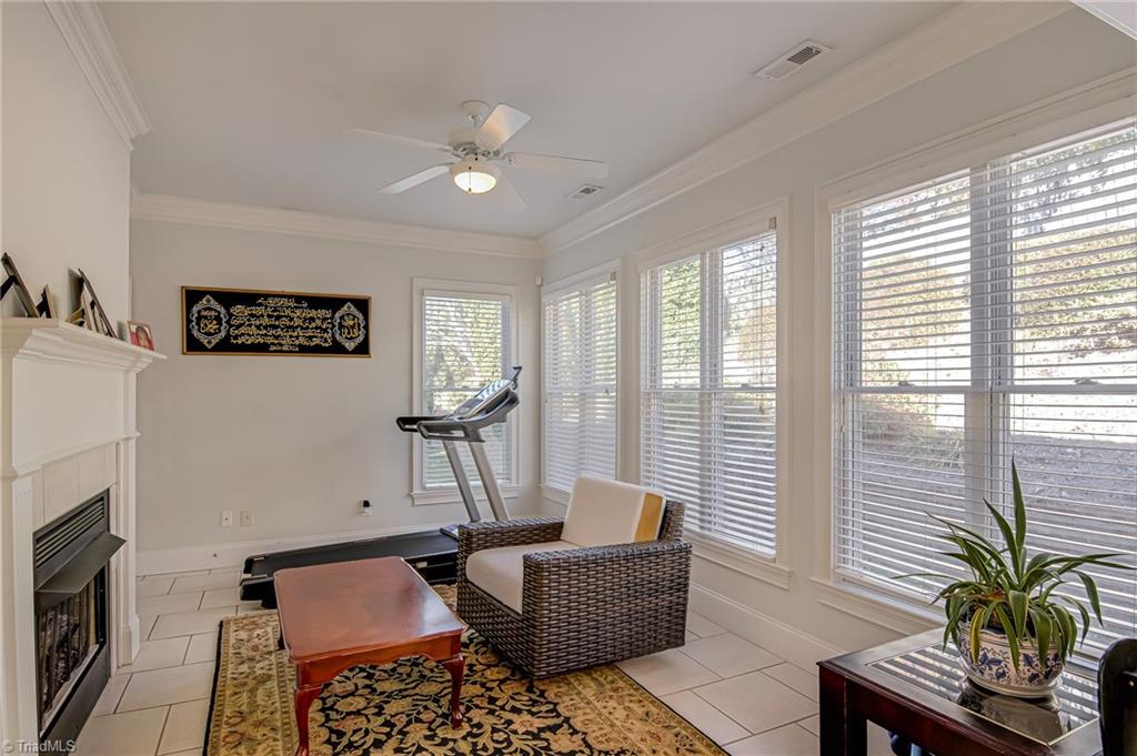 Winston-Salem, North Carolina 27104, United States, 3 Bedrooms Bedrooms, ,3 BathroomsBathrooms,Residential,Active,243730