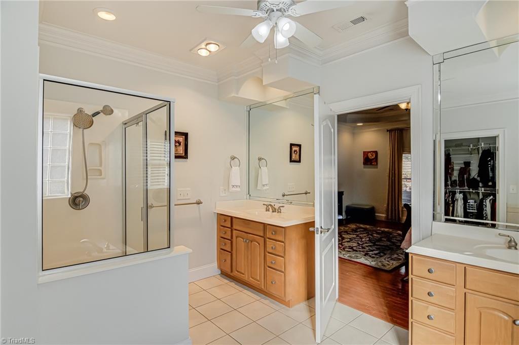 Winston-Salem, North Carolina 27104, United States, 3 Bedrooms Bedrooms, ,3 BathroomsBathrooms,Residential,Active,243730