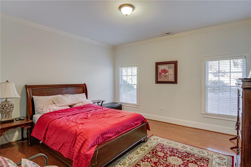 Winston-Salem, North Carolina 27104, United States, 3 Bedrooms Bedrooms, ,3 BathroomsBathrooms,Residential,Active,243730