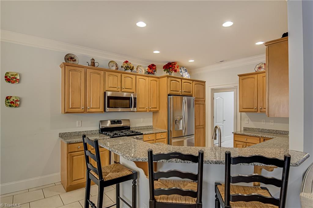 Winston-Salem, North Carolina 27104, United States, 3 Bedrooms Bedrooms, ,3 BathroomsBathrooms,Residential,Active,243730