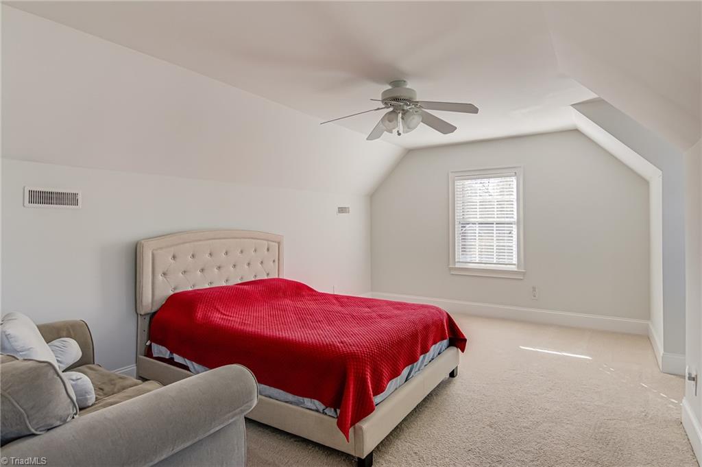 Winston-Salem, North Carolina 27104, United States, 3 Bedrooms Bedrooms, ,3 BathroomsBathrooms,Residential,Active,243730