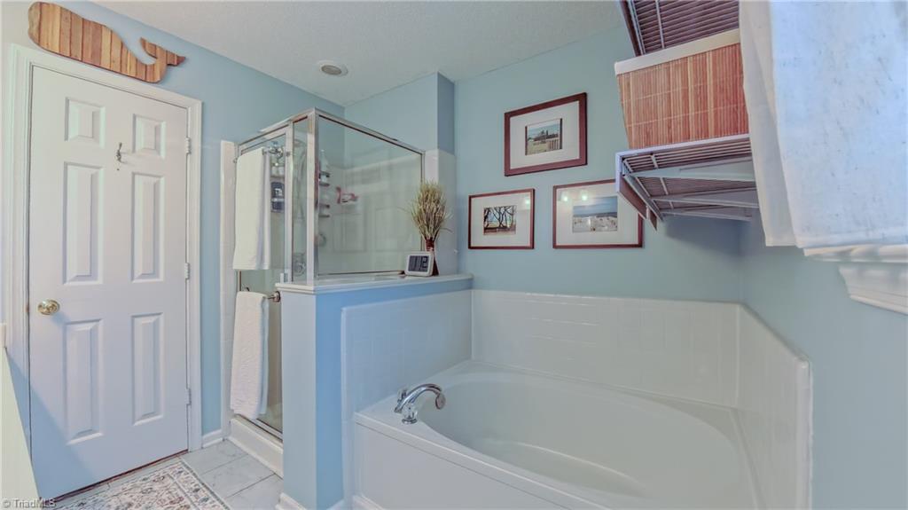 3693 Shadow Ridge Drive, High Point, North Carolina image 41