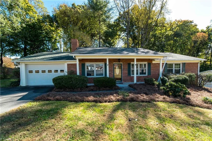 4520 Ole Log Lane, photo 1 of 30