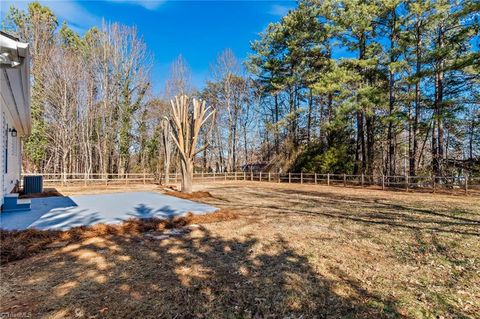 A home in Yadkinville