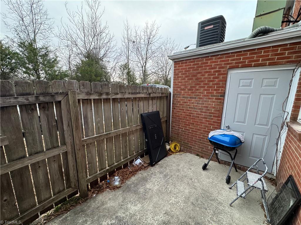 1301 W Meadowview Road #G, Greensboro, North Carolina image 16