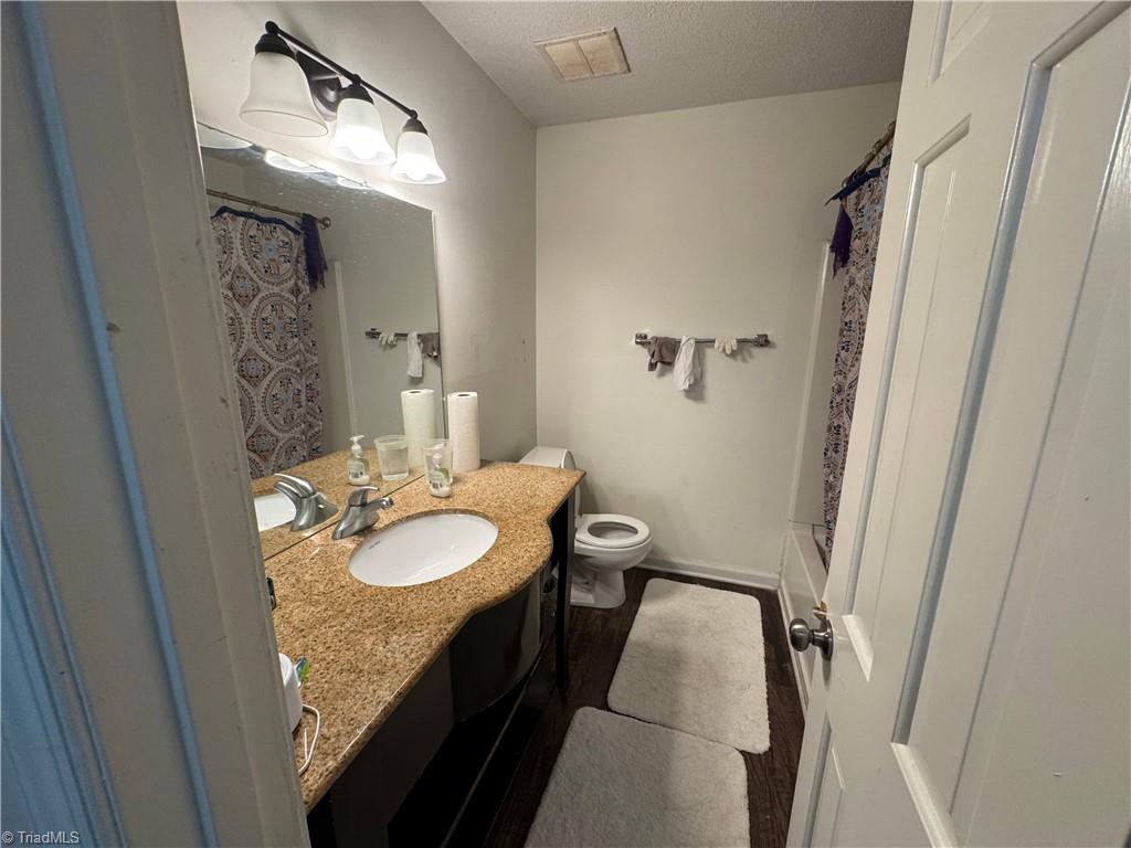 1301 W Meadowview Road #G, Greensboro, North Carolina image 13