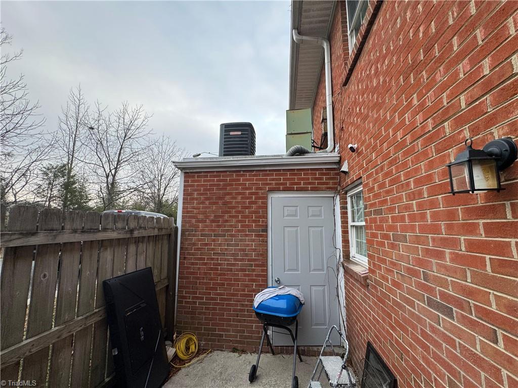 1301 W Meadowview Road #G, Greensboro, North Carolina image 15