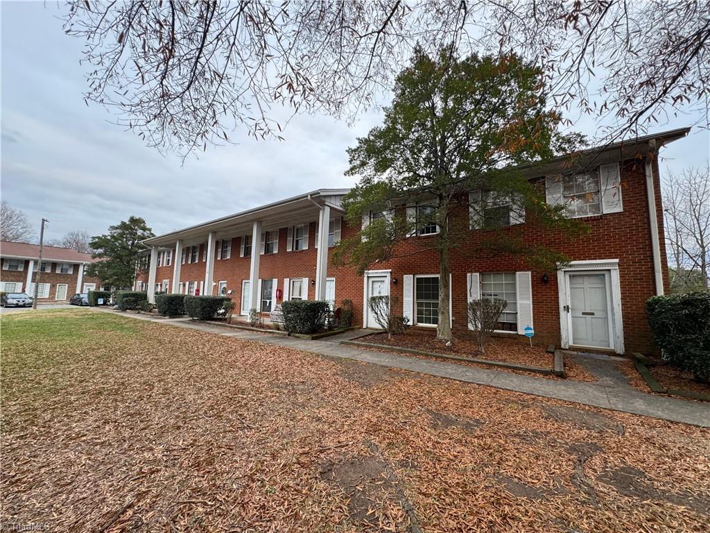 1301 W Meadowview Road #G, Greensboro, North Carolina image 1