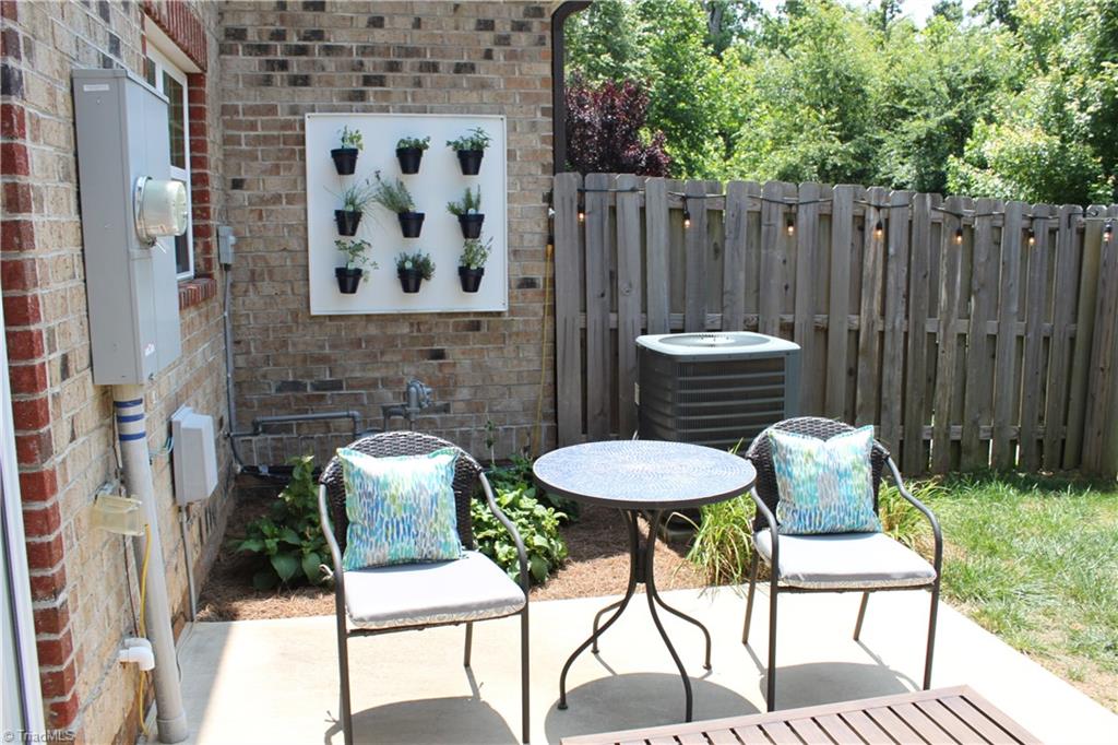 Photo 25 of 27 of 1167 Augustine Heights Drive townhome