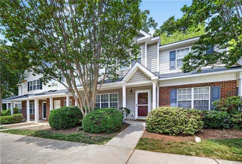 Townhouse For Sale - 20 Sidney Marie Court<br/> Greensboro, NC 27407