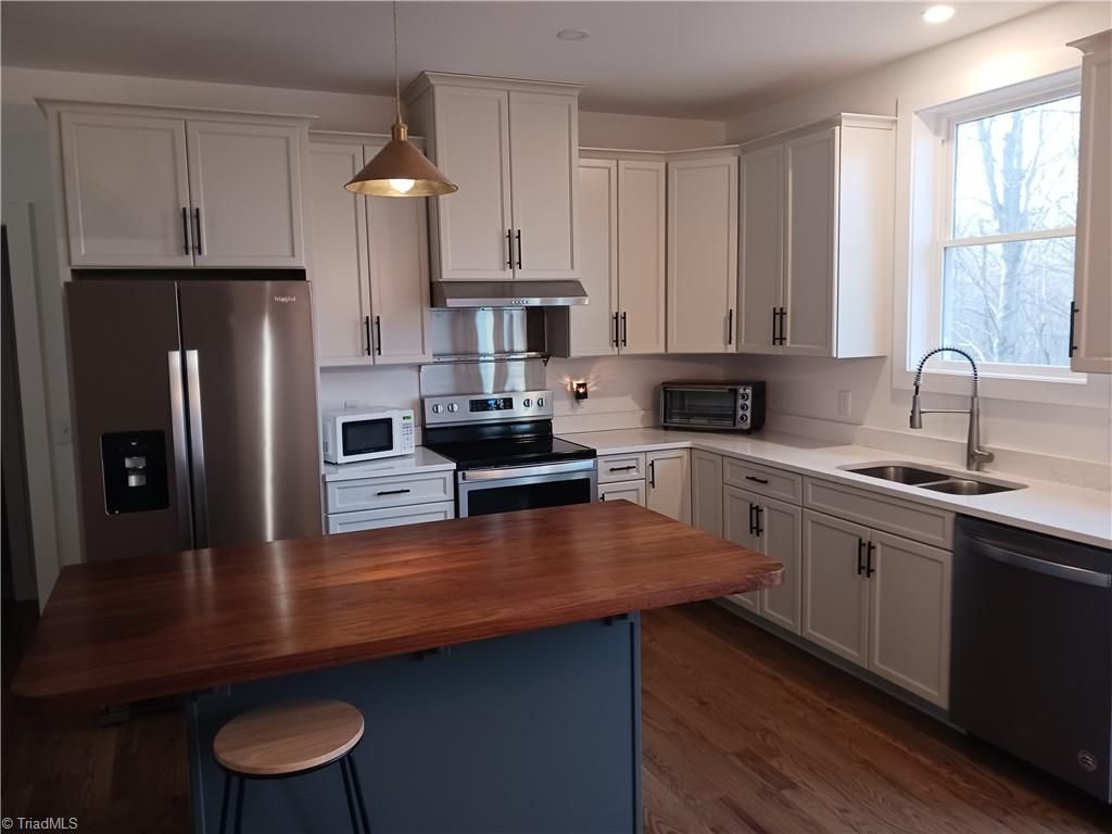 Photo of 36 Lake Street, Sparta, NC 28675 (MLS # 1212501)