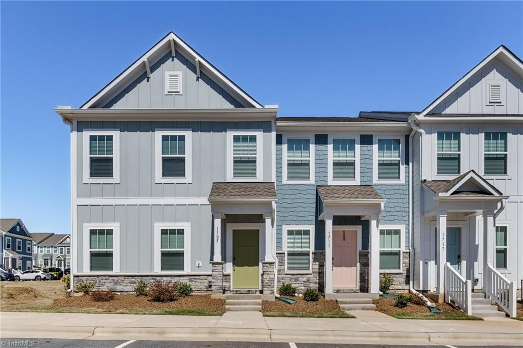 Photo of 1705 Granby Heights Drive, Winston-Salem, NC 27103 (MLS # 1213067)