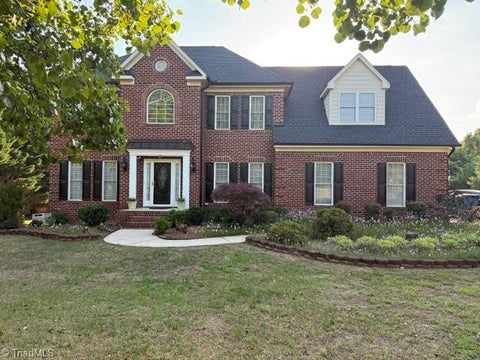 Homes For Sale - 639 Wigeon Drive<br/> Greensboro, NC 27455